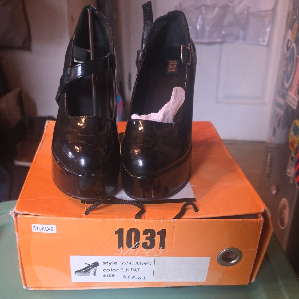 Halloween Black Patent Leather Heels